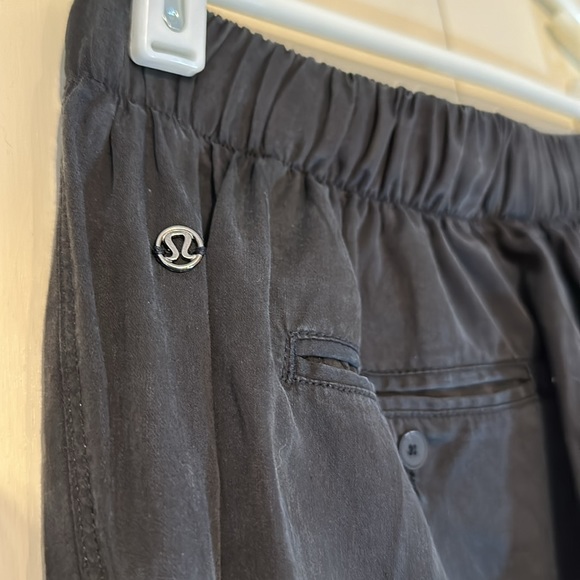 Lululemon Easy Breezy Tencel Black
Travel Lounge Pant - Picture 9 of 11